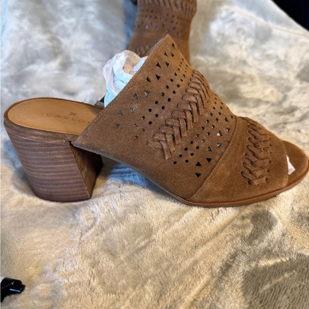 Caslon Brown Leather Perforated Mules. NWT - Picture 2 of 6